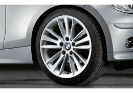 Jantes Style 263 à rayons en W pour BMW Série 1 E81 E82 E87 E88