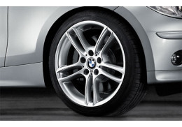 Jantes Style 261 M à rayons doubles pour BMW Série 1 E81 E82 E87 E88