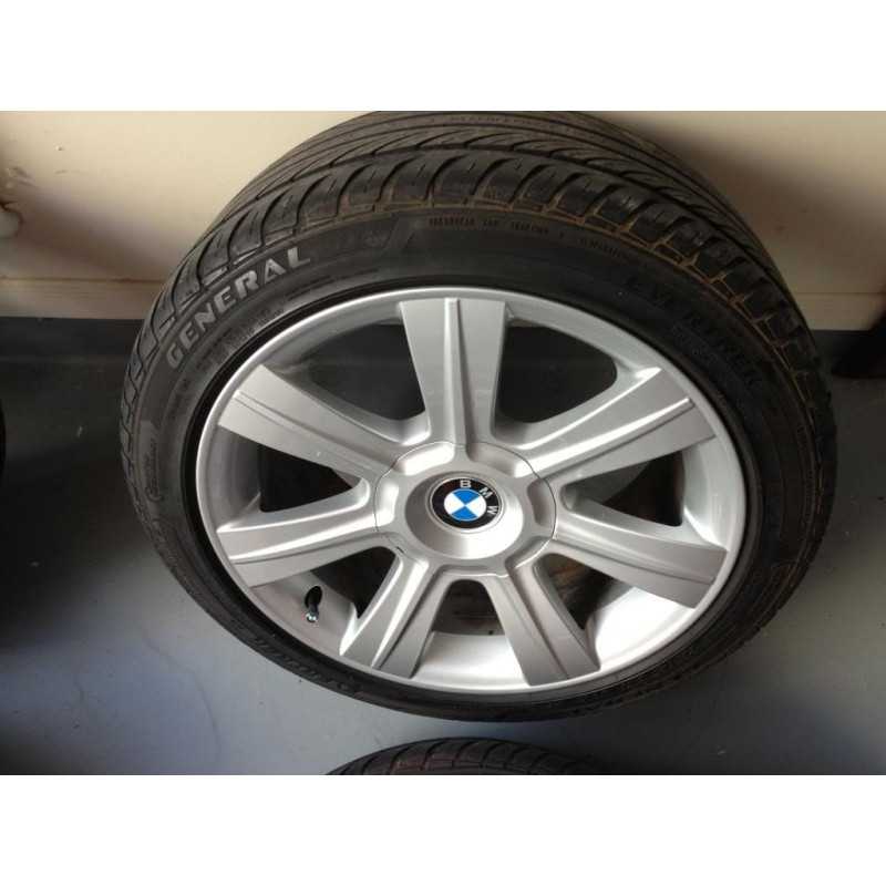 Jante 17" style 96 à rayons en étoiles pour BMW Série 3 E46 Jante 17" style 96 à rayons en étoiles pour BMW Série 3 E46