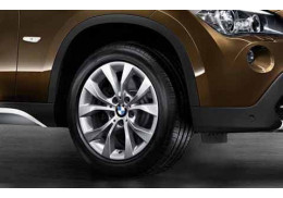 Jante Style 318 à rayons en V pour BMW X1 E84