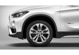 Jante 18" Style 567 à rayons doubles, bicolores « Reflexsilber »/polies pour BMW X1 F48