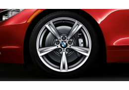 Jante 18" style 325 M à rayons en étoile pour BMW Z4 E89