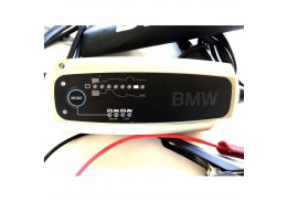 Chargeur de batterie BMW Série 1 E81 E82 E87 E88 F20 F21