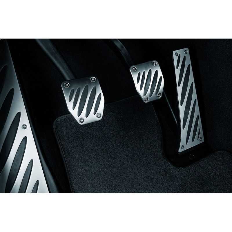 Surfaces des pédales en aluminium BMW Série 7 E65 E66