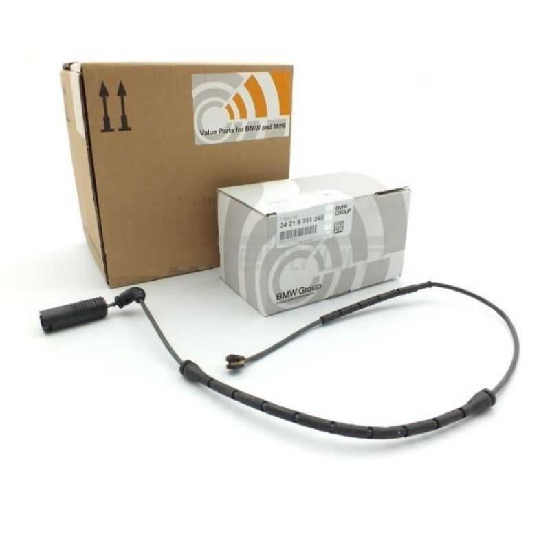 Plaquettes de freins arrière avec témoin d'usure pour BMW Série 3 E90 E91 E92 E93 F30 F31 F34 Plaquettes de freins arrière avec témoin d'usure pour BMW Série 3 E90 E91 E92 E93 F30 F31 F34