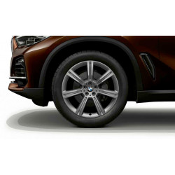 Jante 20" en alliage léger à rayons en étoiles style 736 pour BMW X5 G05