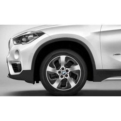 Jante 17" en alliage léger à rayons turbine style 561 pour BMW X2 F39