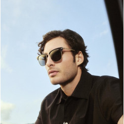 Lunettes de soleil BMW...