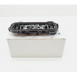 Porte-lampe de feux arrière...