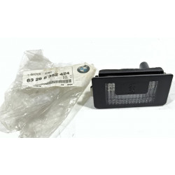 Eclairage de plaque...