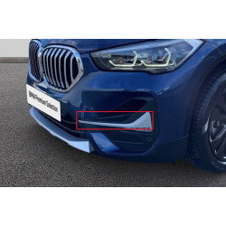 Cache enjoliveur latéral...