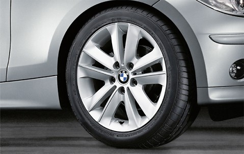 Jante 17" Style 141 pour BMW Série 1 E81 E82 E87 E88