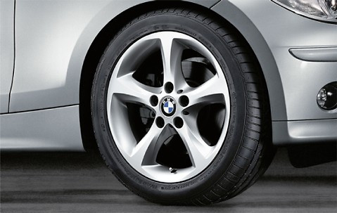 Jante 17" Style 256 pour BMW Série 1 E81 E82 E87 E88
