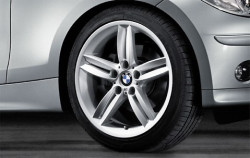 Jante 18" Style 208 M à rayons doubles pour BMW Série 1 E81 E82 E87 E88