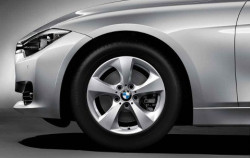 Jante 16" Style 306 pour BMW Série E90 E91 F30 F31