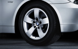 Jante 16" Style 242 pour BMW Série 5 E60 E61