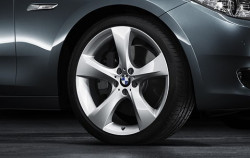 Jante Style 311 à rayons en étoile pour BMW Série 5  GT F07