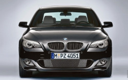 Kit aérodynamique M en apprêt pour BMW Série 5 E60 E61