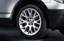Jante Style 145 à rayons croisés pour BMW X3 E83