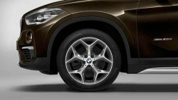 Jante 18" style 569 à rayons en Y pour BMW X1 F48