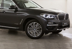 Jante 19" style 696 Ferricgrey à rayons en V,  pour BMW X3 G01