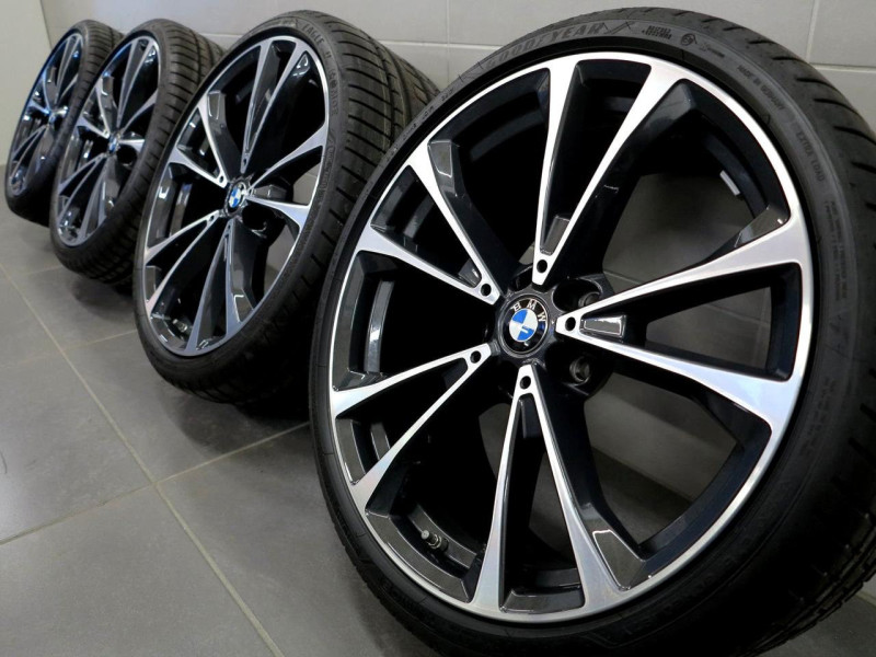 Jante 20" en alliage léger à rayons en V style 733 pour BMW Série 8 G14 G15 G16