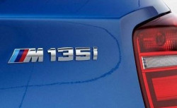 Logo de coffre BMW 135i M