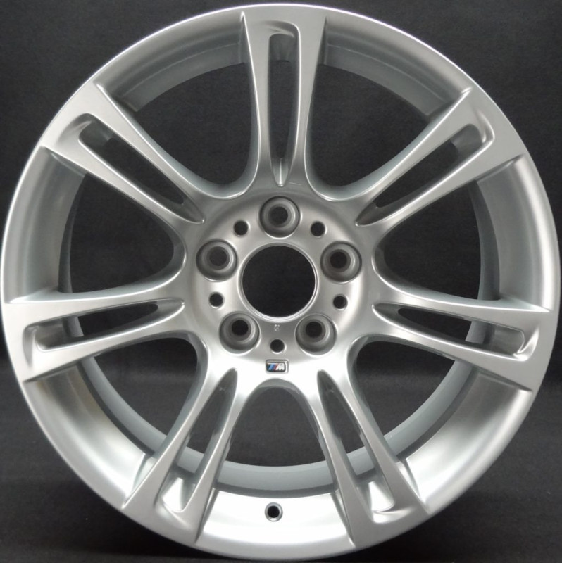 Jante Style 350 M à rayons doubles pour BMW Série 5 F10 F11