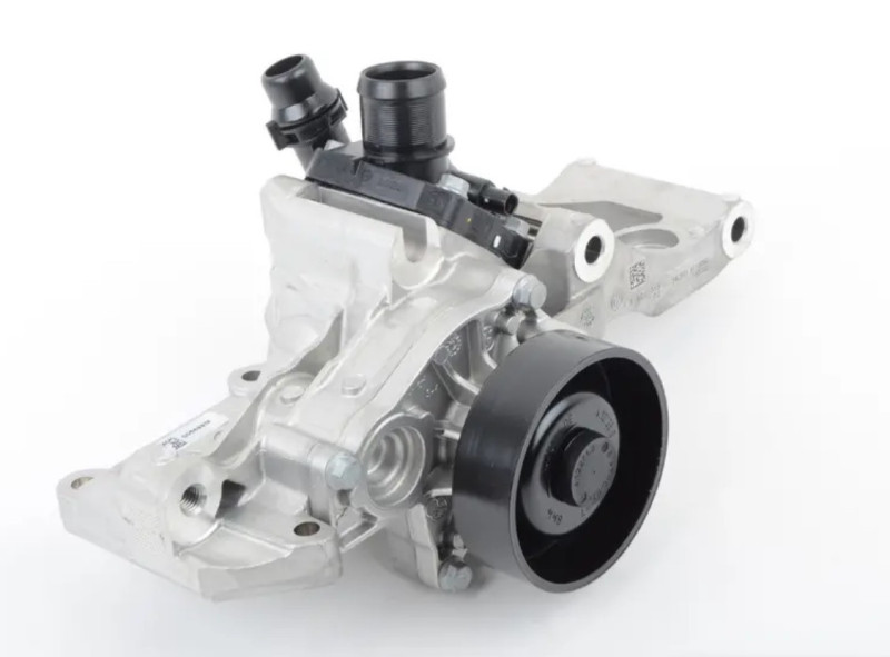 Pompe de liquide de refroidissement avec thermostat et support (vendu avec joint) pour BMW X1 F48 (moteurs essence uniquement)