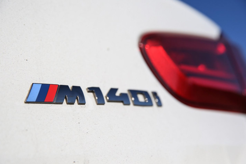 Logo de coffre "M140i" pour BMW Série 1 F20 F21