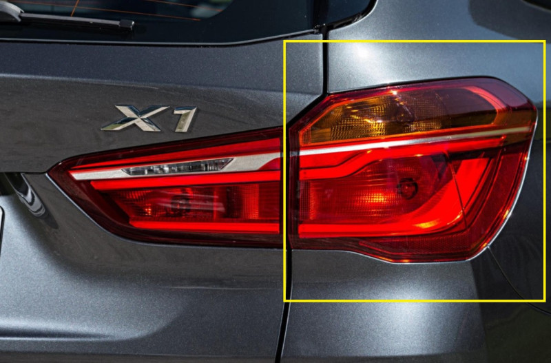 Feu arrière latéral de coffre LED ( coté au choix) pour BMW X1 F48