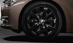 Jante 17" style 413 noires pour BMW Série 4 F32 F33 F36