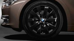 Jante 17" style 413 noires pour BMW Série 3 F30 F31