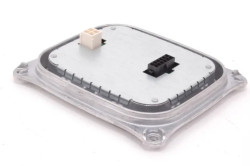 Boîtier électronique éclairage de jour pour BMW Série 3 E90 E91 E92 E93