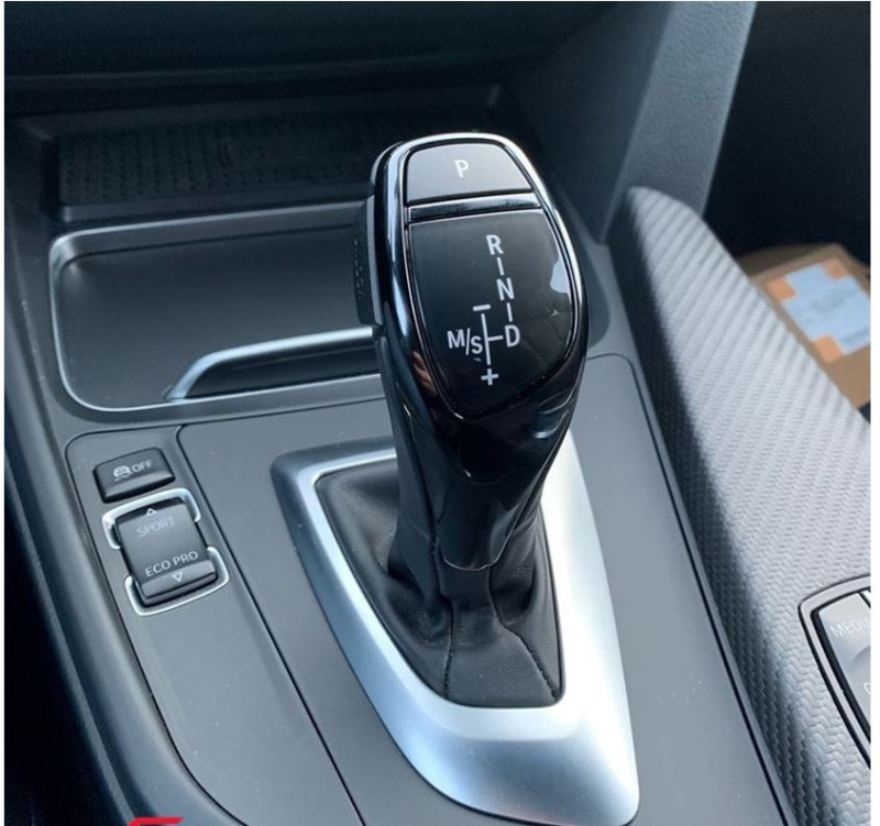 Cache commutateur sélecteur de vitesse - BMW Série 5 F10, F11