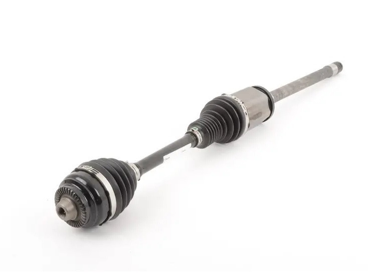 Cardan arbre de sortie AVANT avec joint  (coté au choix) pour BMW Série 5 F10 F11 (525d / 528i / 530d / 535i / 535d et 550d)