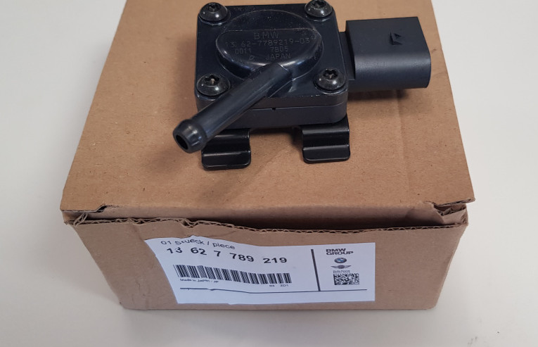 Capteur de pression de gaz d'échappement pour BMW Série 1 E87 (118d / 120d)