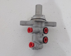 Maitre-cylindre de frein avec Ecrou autobloquant (M8-8-ZNNI SI) pour BMW Série 4 F32 F33 F36 GC (418 / 420 uniquement)