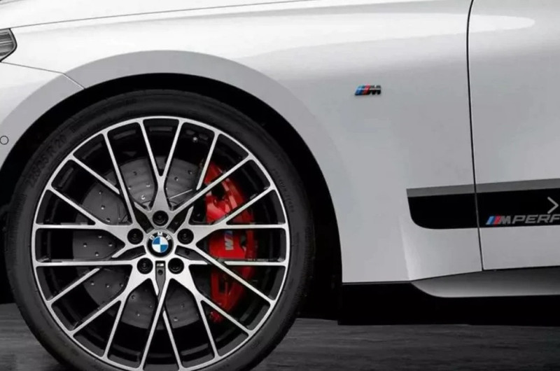 Logos noir brillant (x2) BMW M d'aile avant pour BMW Série 1 E81 E82 E88 E82 F20 F21 F40 F70