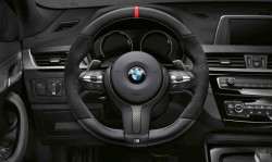 Volant de direction cuir alcantara (M Performance) avec cache Carbone pour BMW X1 F48