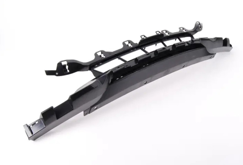 Insert prise d'air médiane pour BMW Série 3 F30 F31 (phase 1)