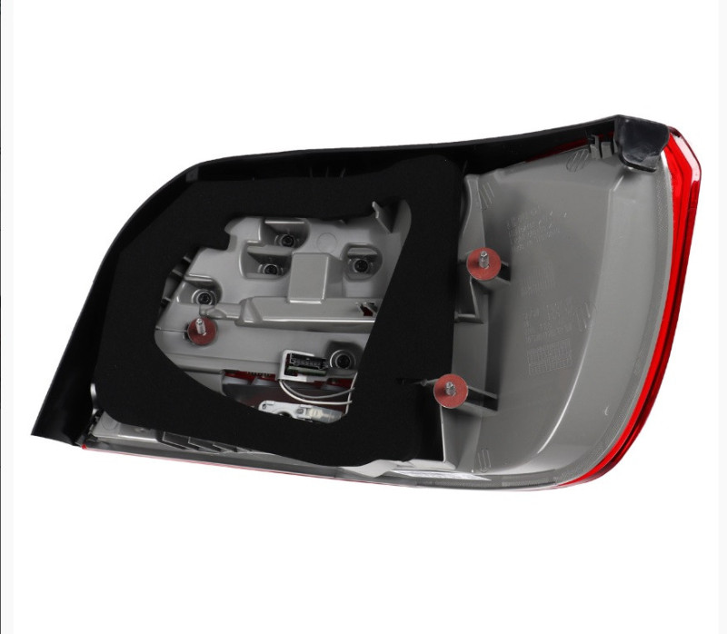 Feu arrière latéral (coté au choix) pour BMW Série 3 Cabriolet E93 LCI