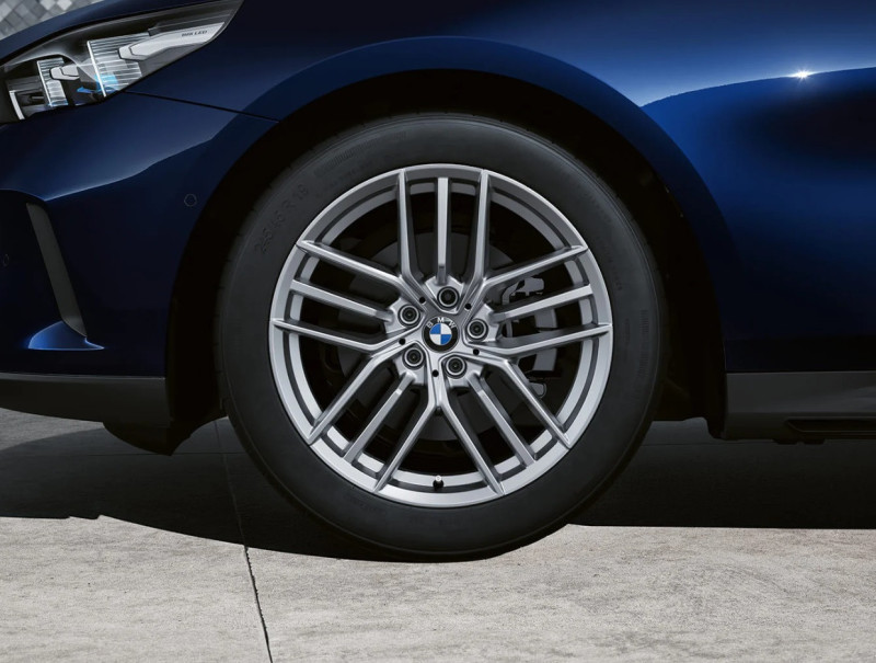 Jante 19" Style 933 en alliage léger Lightning Grey pour BMW Série 5 G60 G61