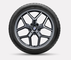 Roues complètes hiver 18" style 932 Lightning Grey pour BMW Série 5 G60 G61