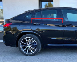 Baguette de porte arrière inférieur noir brillante SHADOWLINE (coté au choix) BMW X4 G02