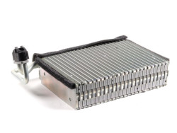 Evaporateur de climatisation pour BMW X3 E83