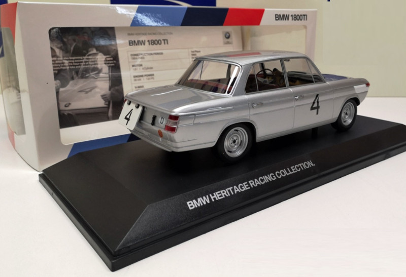 Miniature BMW 1800ti 1/18