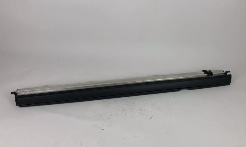 Store pare-soleil de porte arrière (coté au choix) pour BMW Série 5 GT F07