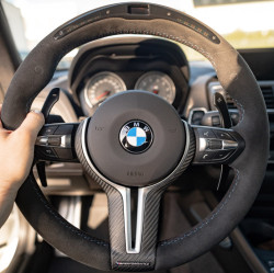 Volant BMW M Performance à écran RACE avec cache carbone pour BMW M2 F87