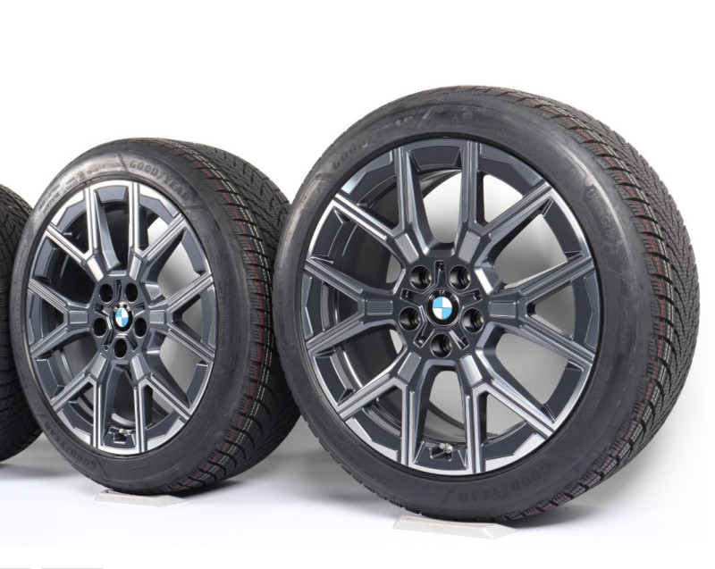 Roues complètes hiver 18" style 974 en Y pour BMW Série 1 F70